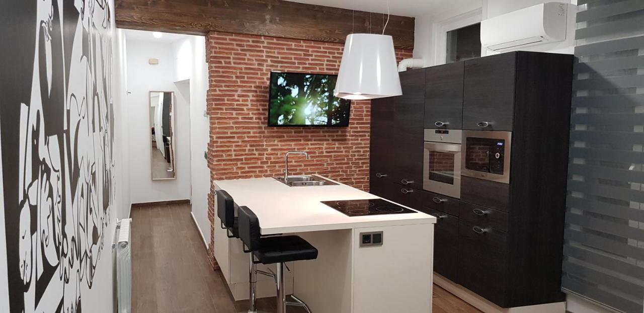 Picasso Callao Wifi Free - Temporada Rental Workers & Stud مدريد المظهر الخارجي الصورة